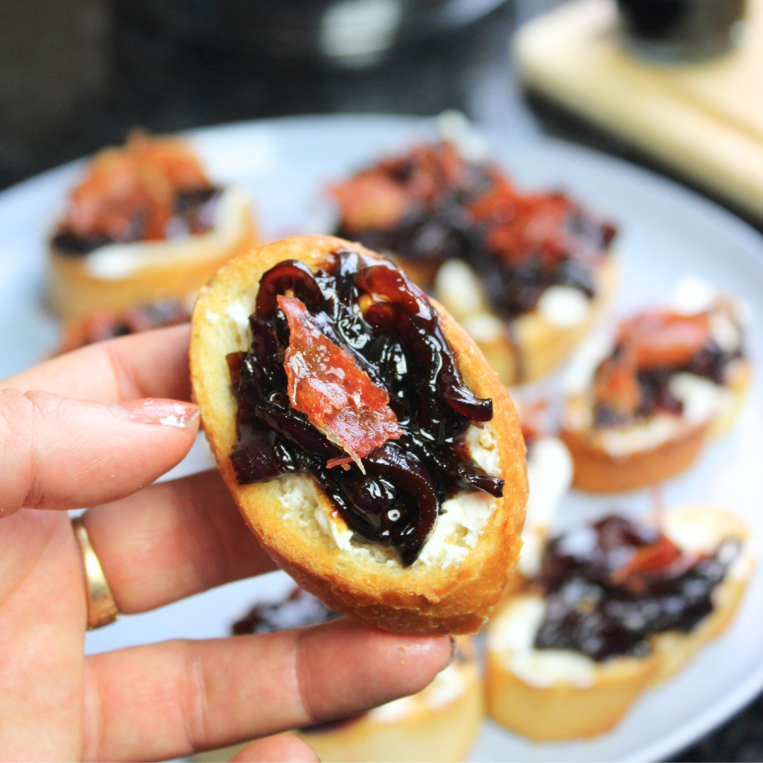 Caramelised Balsamic Onion and Crispy Pancetta