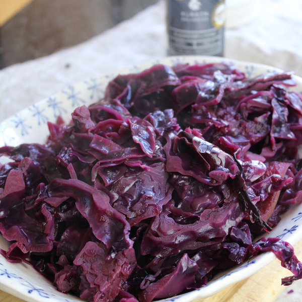 Red Cabbage with apples